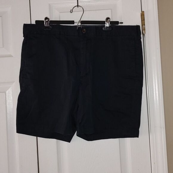 J. Crew stretch  navy  shorts  Sz 36  EUC - Picture 1 of 5